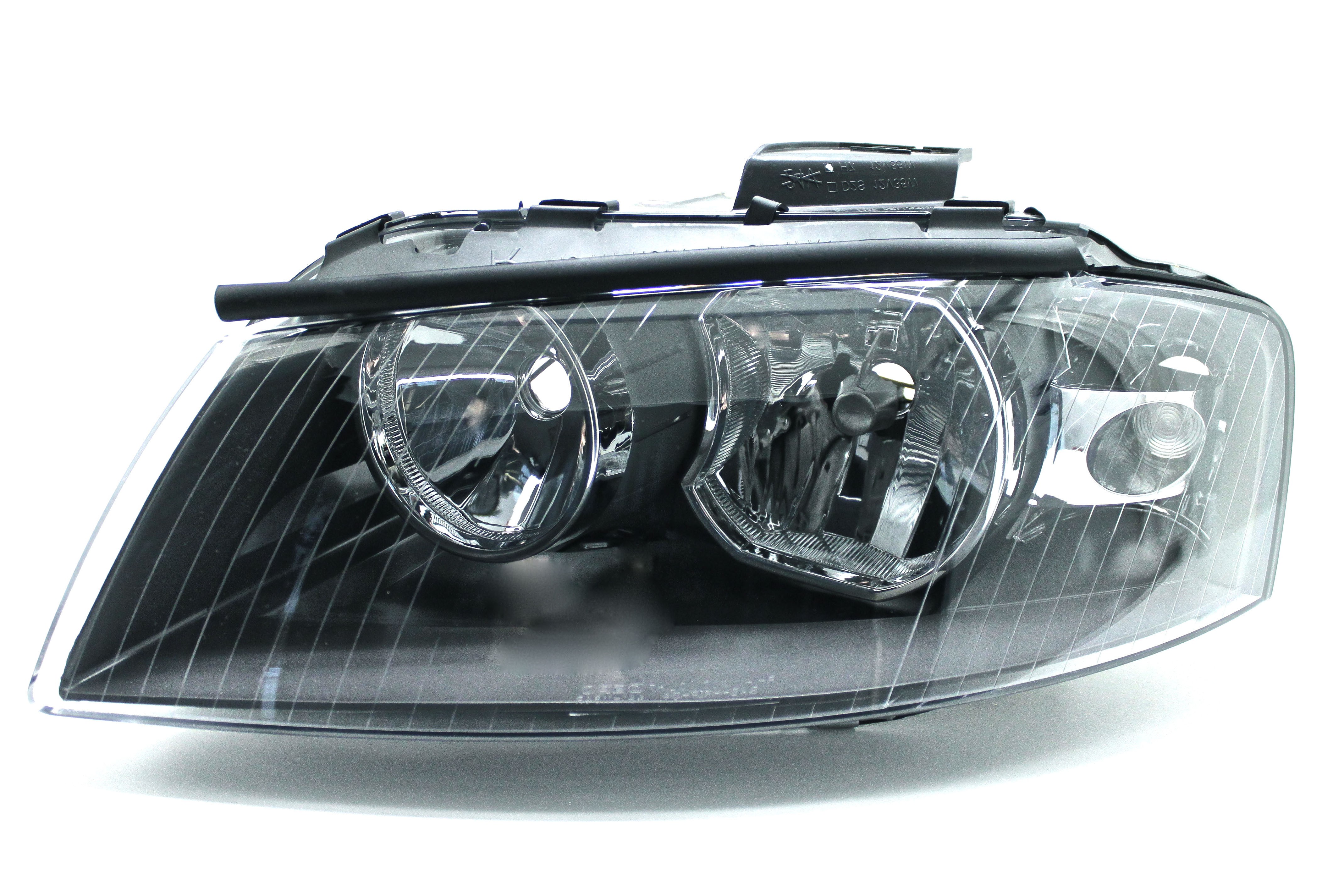 Hovedlykt, halogen til Audi