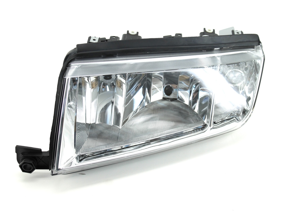 Hovedlykt, halogen til Skoda