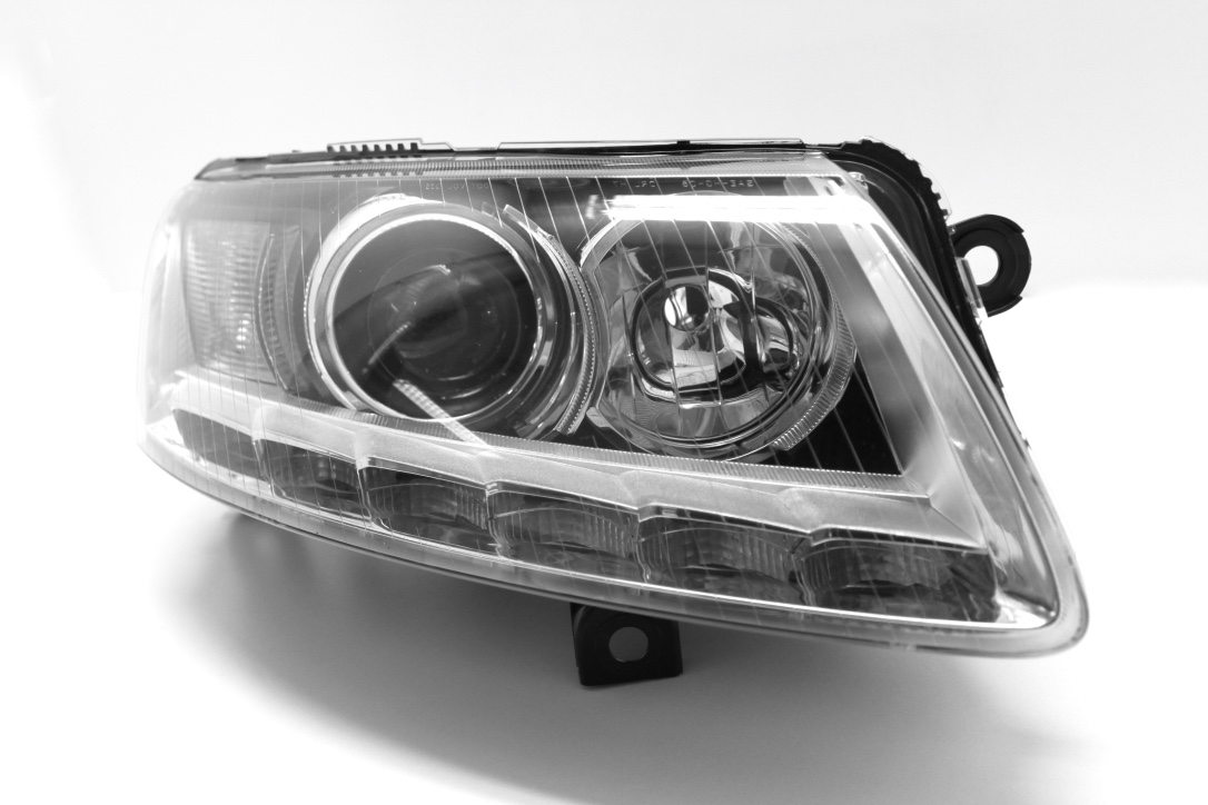 Hovedlykt, xenon til Audi