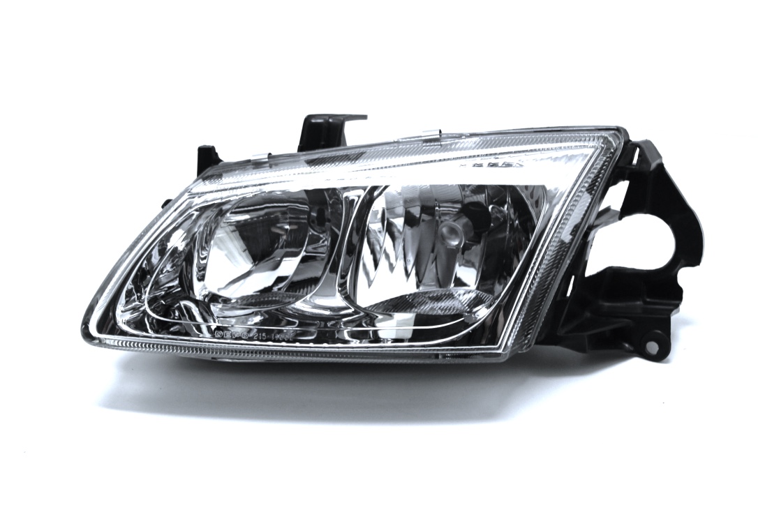 Hovedlykt, halogen til Nissan