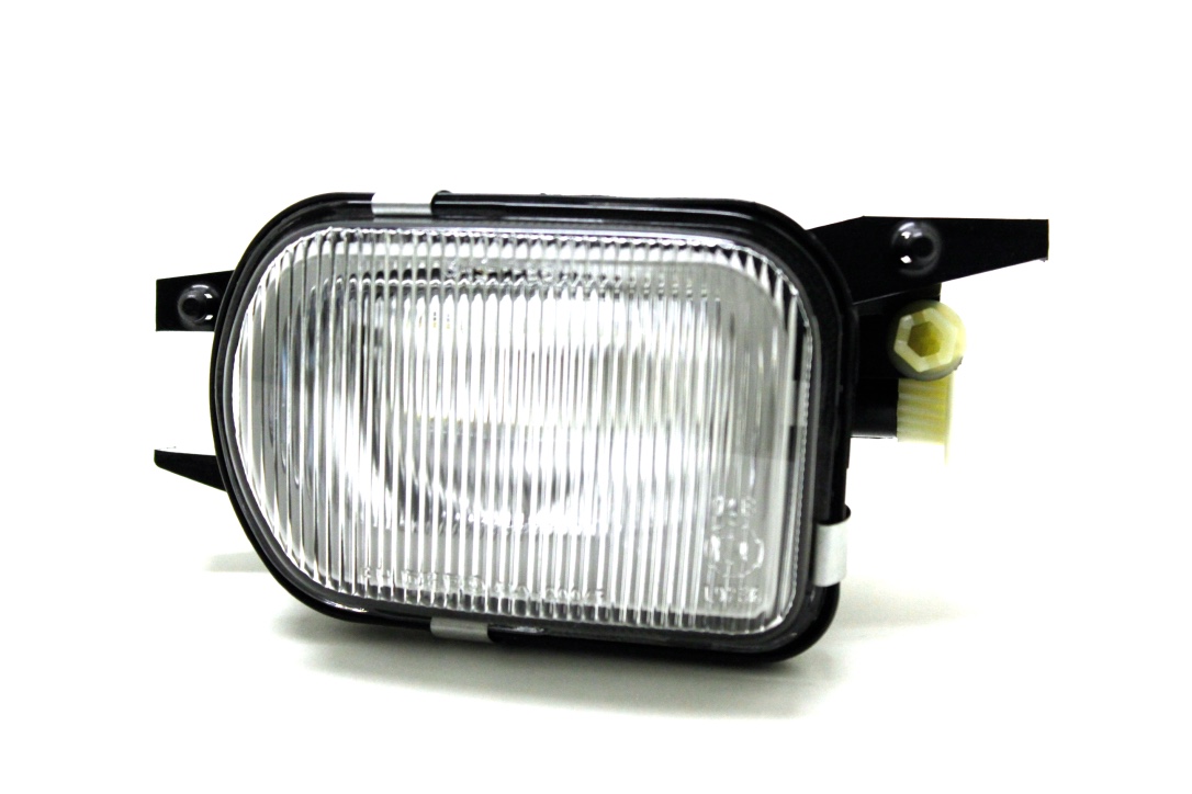 Tåkelykt til Mercedes-Benz