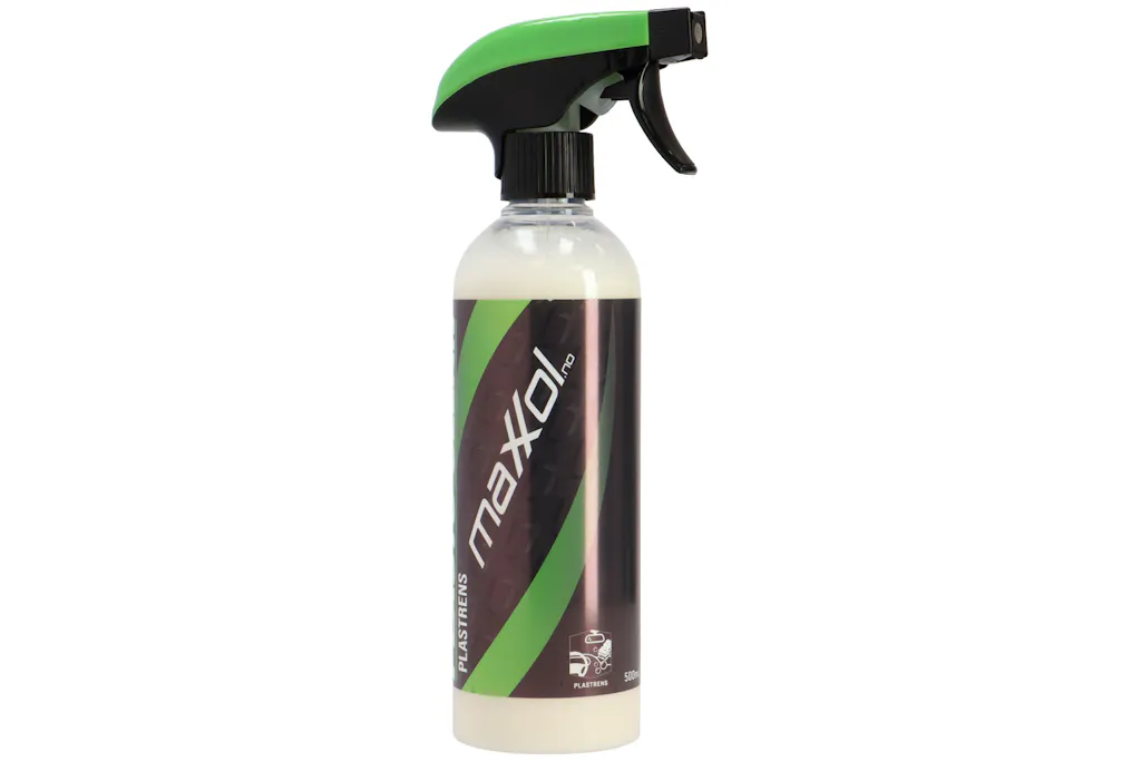 Maxxol Plastoclean